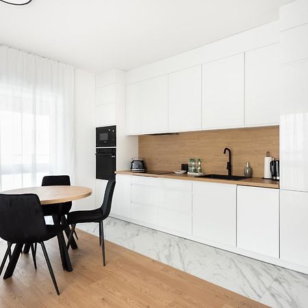 Brzeziny Deluxe Apartment Warszawa Zewnętrze zdjęcie